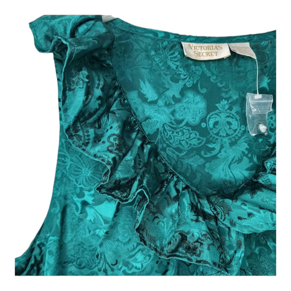 New Vintage gold label Victoria's Secret emerald green night gown size m/l - Picture 2 of 7